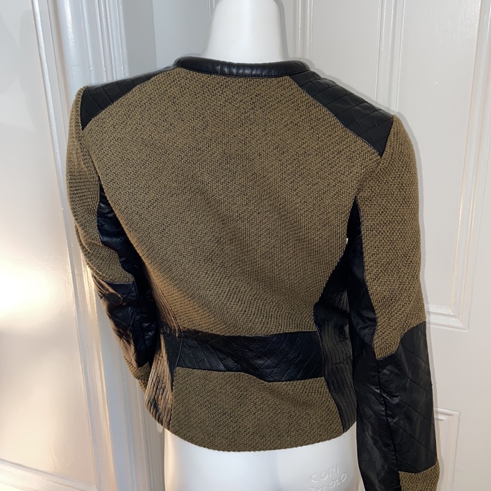H&M jacket size US 4